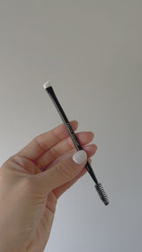 No. 4 Brow & Eyeliner Brush